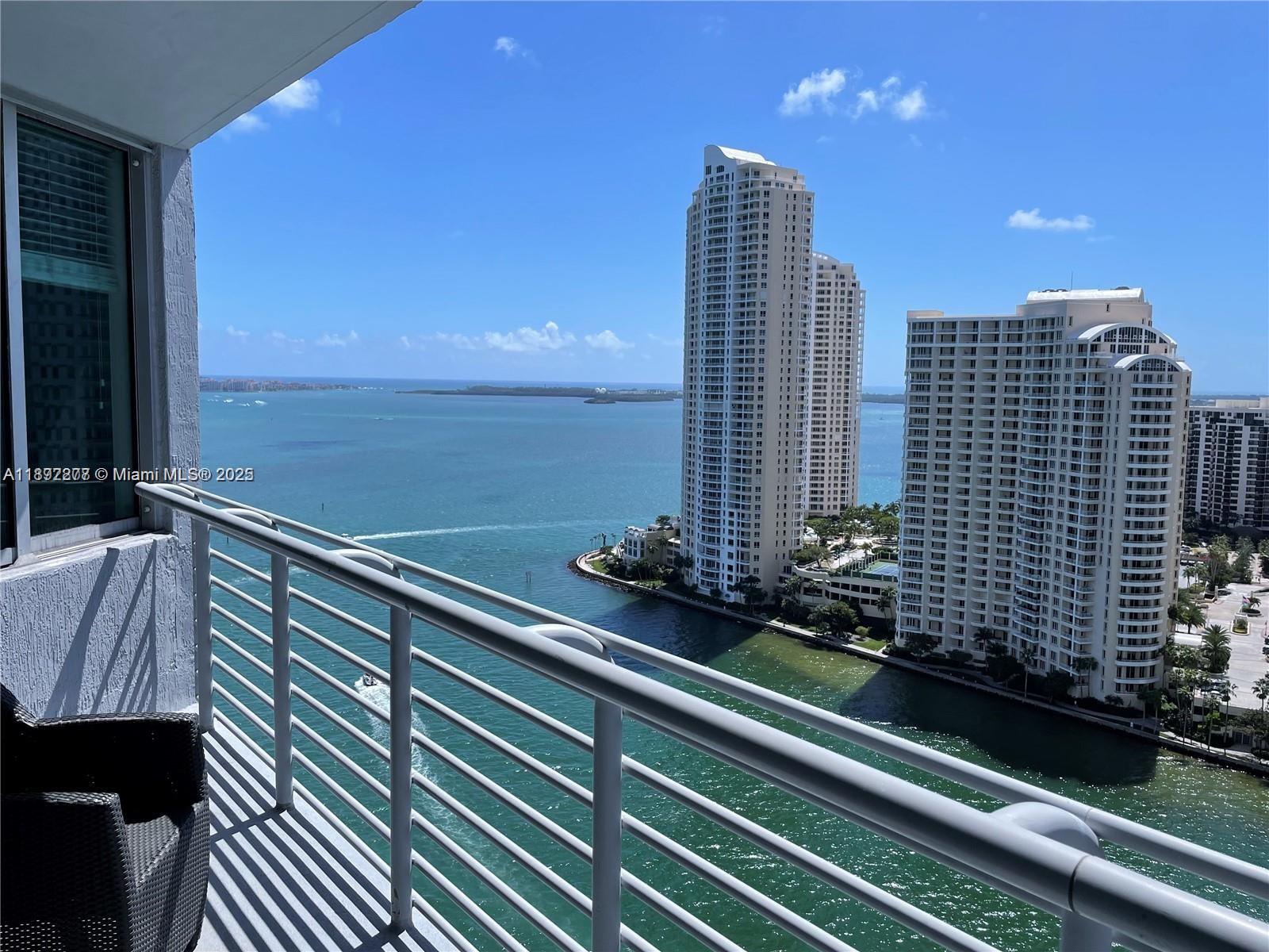 325 S Biscayne Blvd #2619, Miami FL 33131