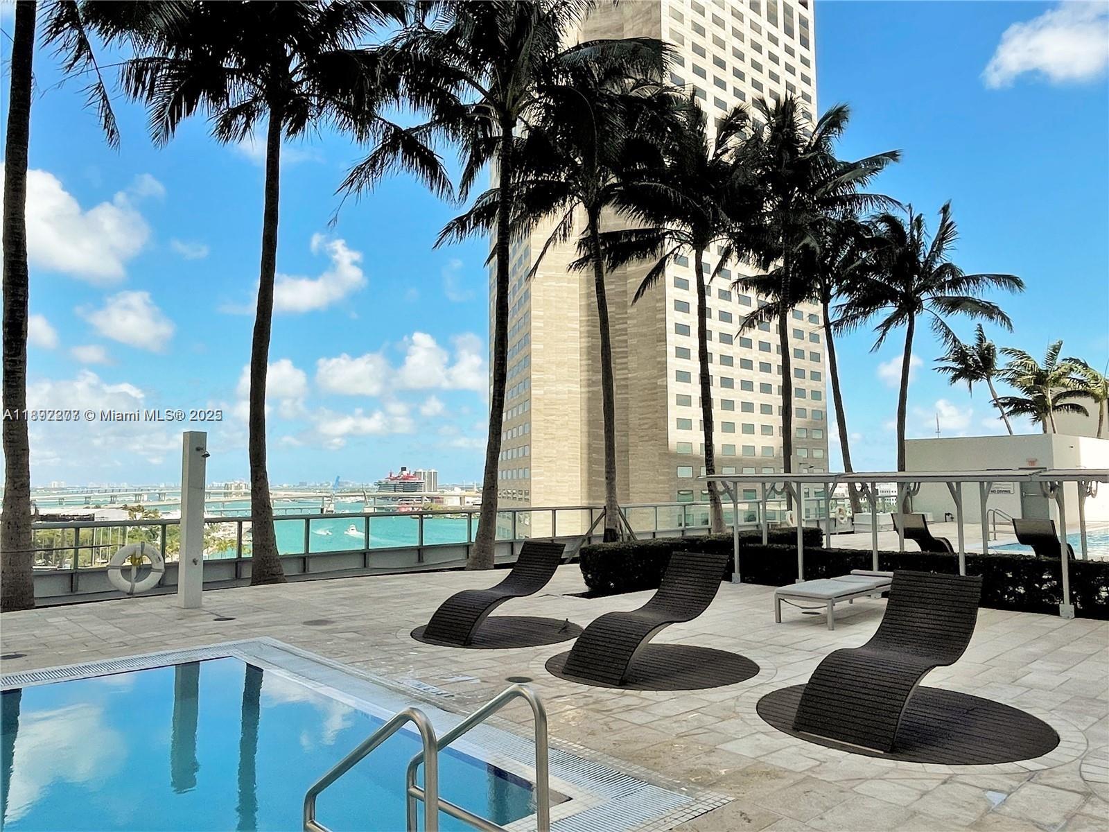 325 S Biscayne Blvd #2619, Miami FL 33131