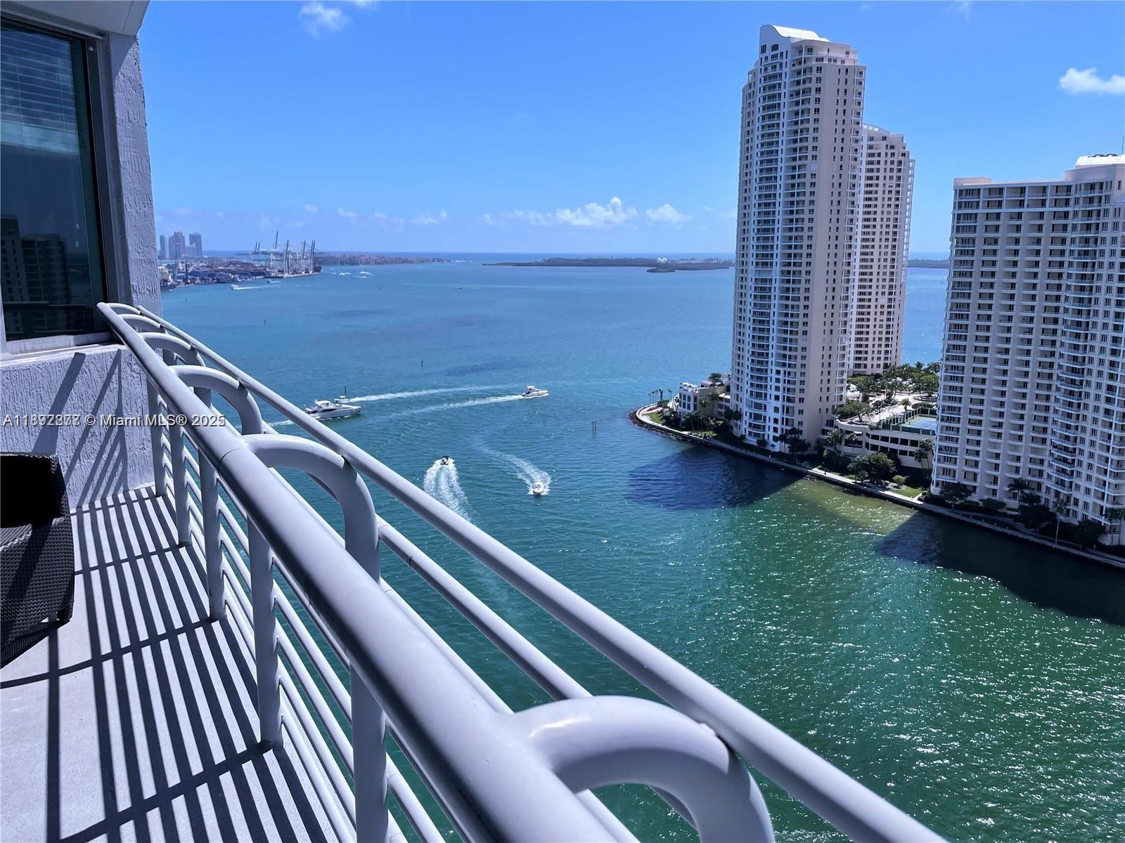 325 S Biscayne Blvd #2619, Miami FL 33131