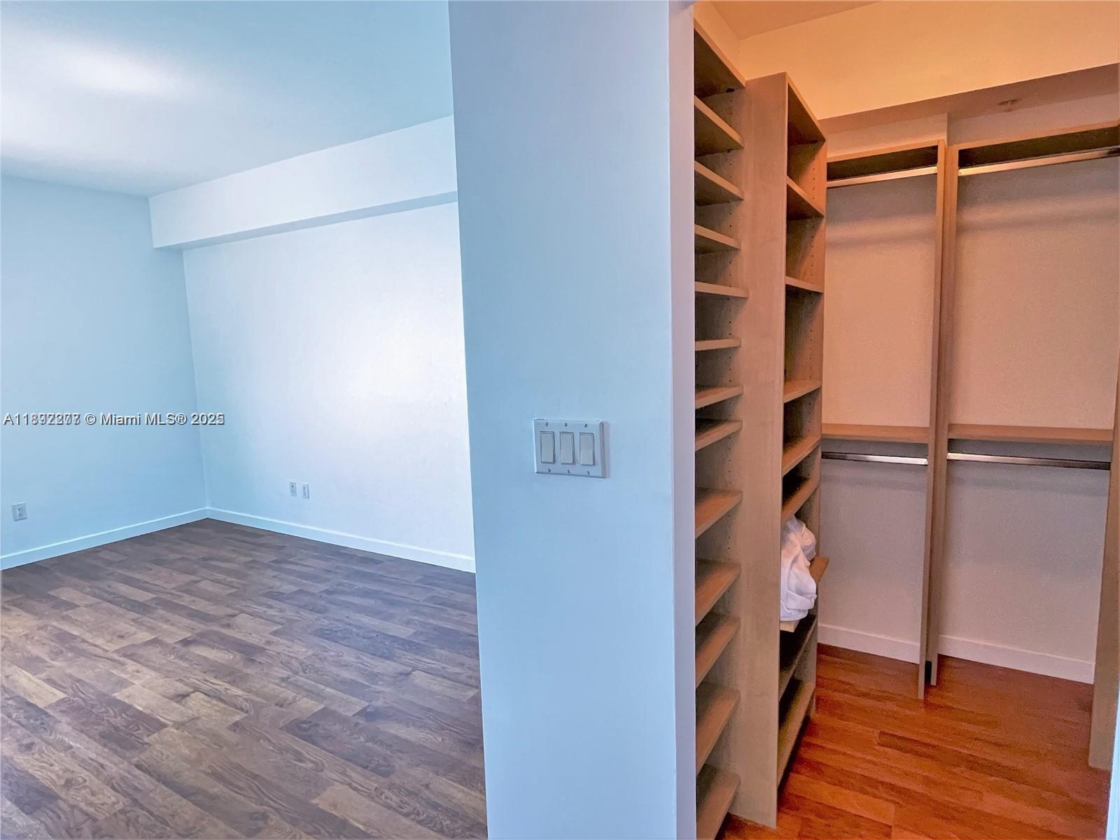 325 S Biscayne Blvd #2619, Miami FL 33131