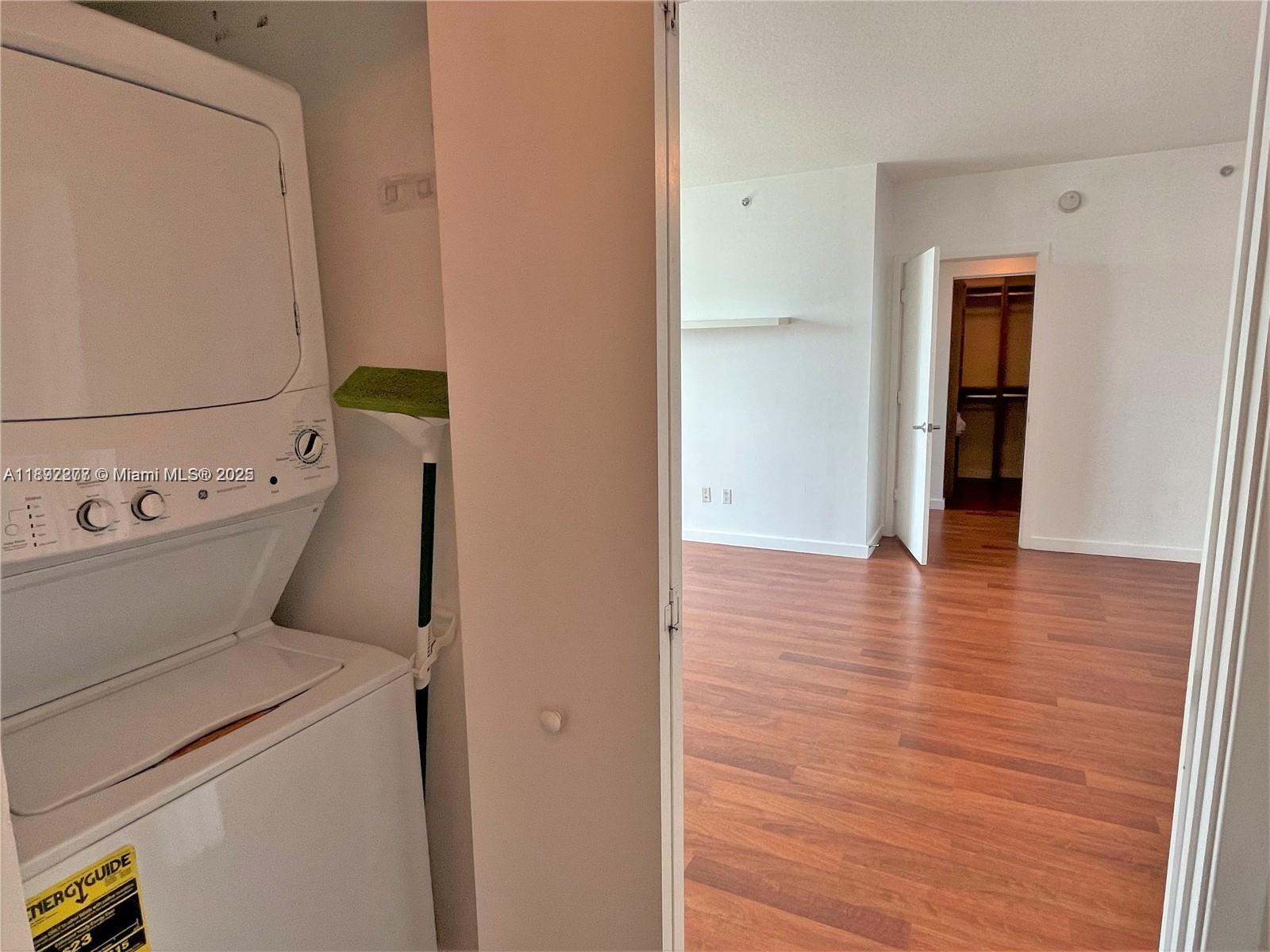 325 S Biscayne Blvd #2619, Miami FL 33131