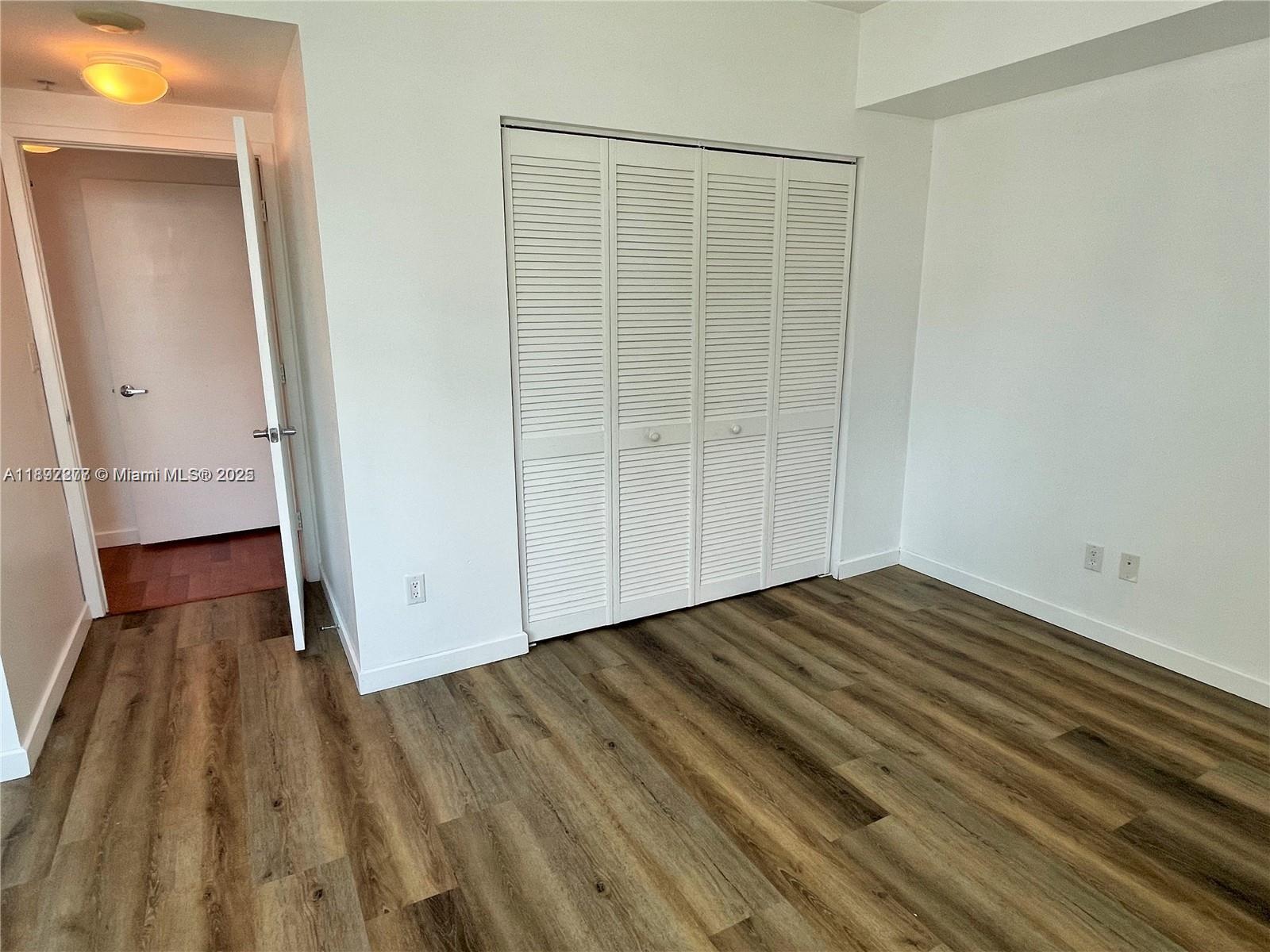 325 S Biscayne Blvd #2619, Miami FL 33131