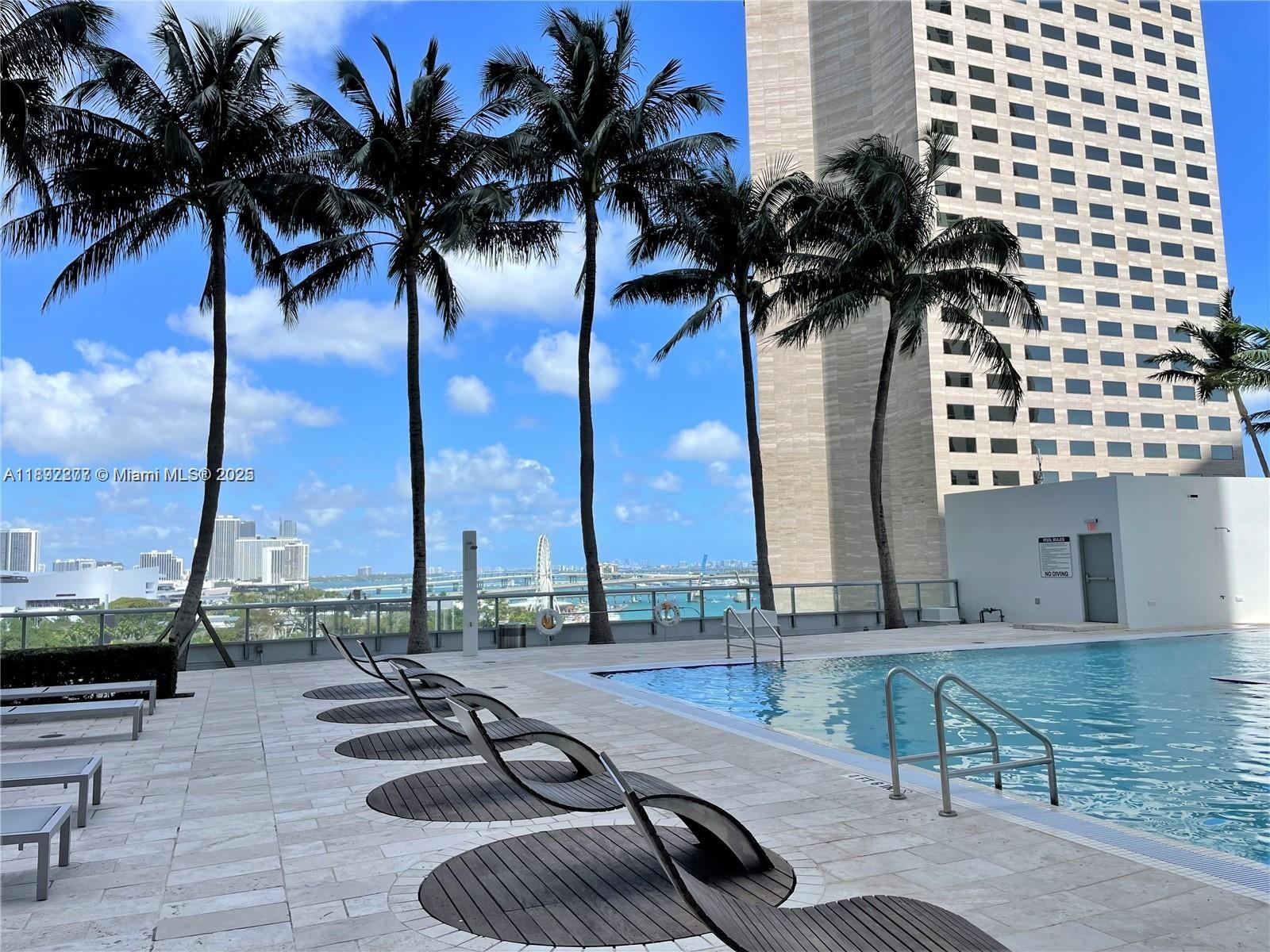 325 S Biscayne Blvd #2619, Miami FL 33131