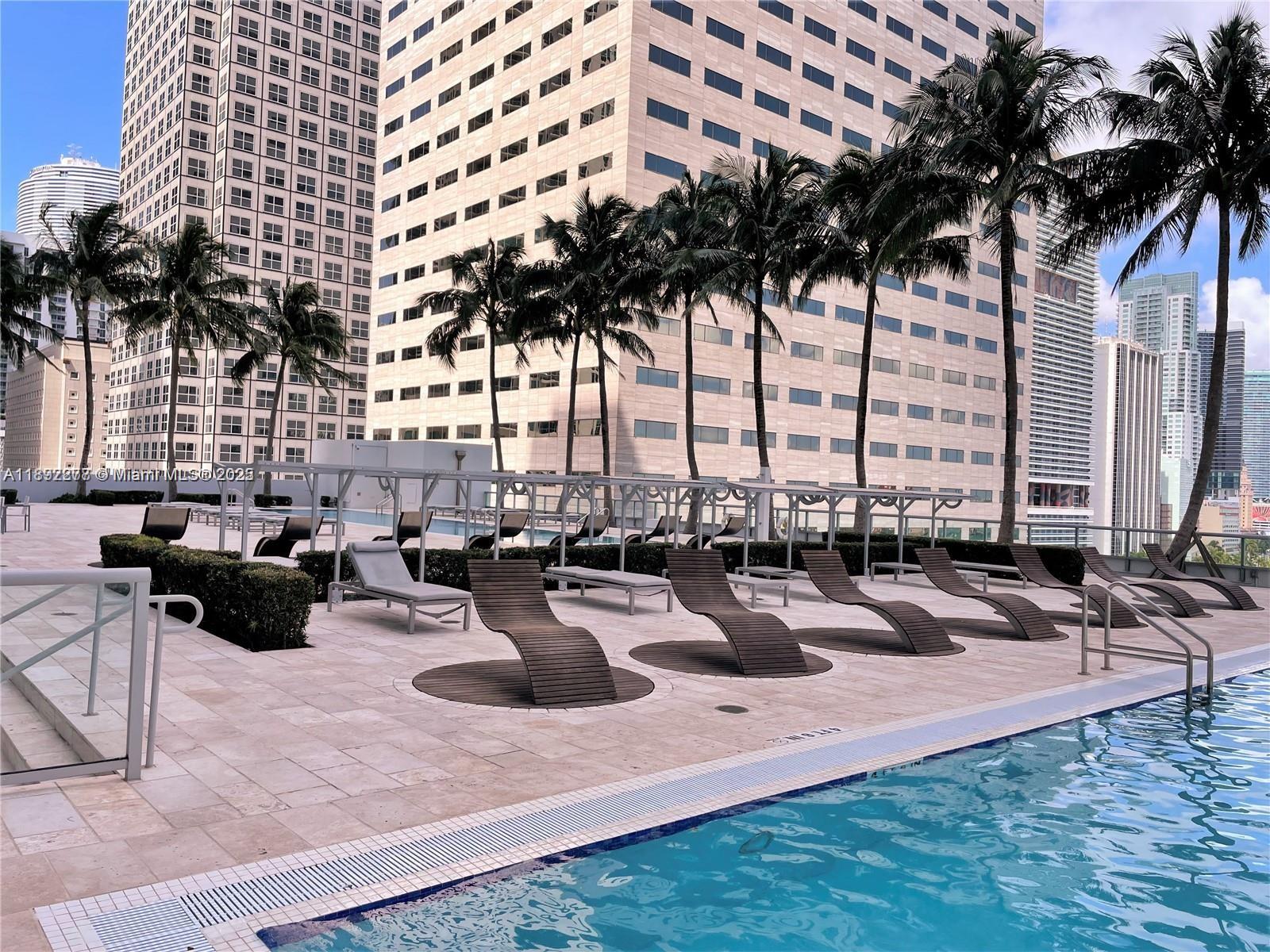 325 S Biscayne Blvd #2619, Miami FL 33131