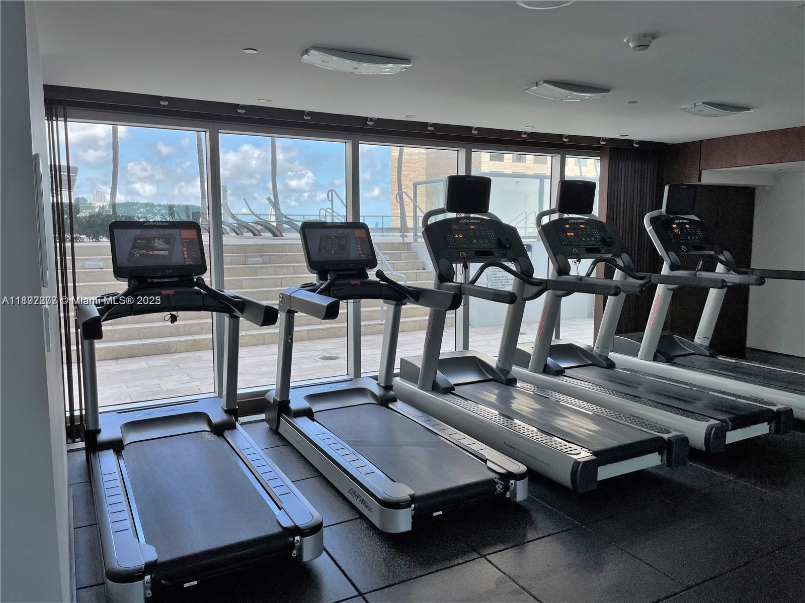 325 S Biscayne Blvd #2619, Miami FL 33131
