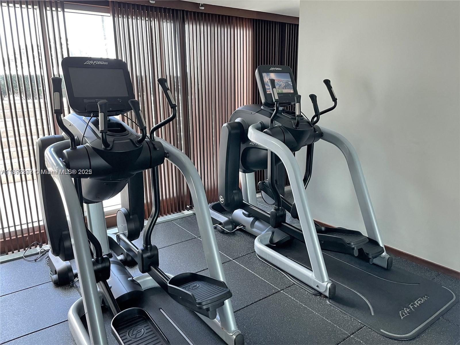 325 S Biscayne Blvd #2619, Miami FL 33131