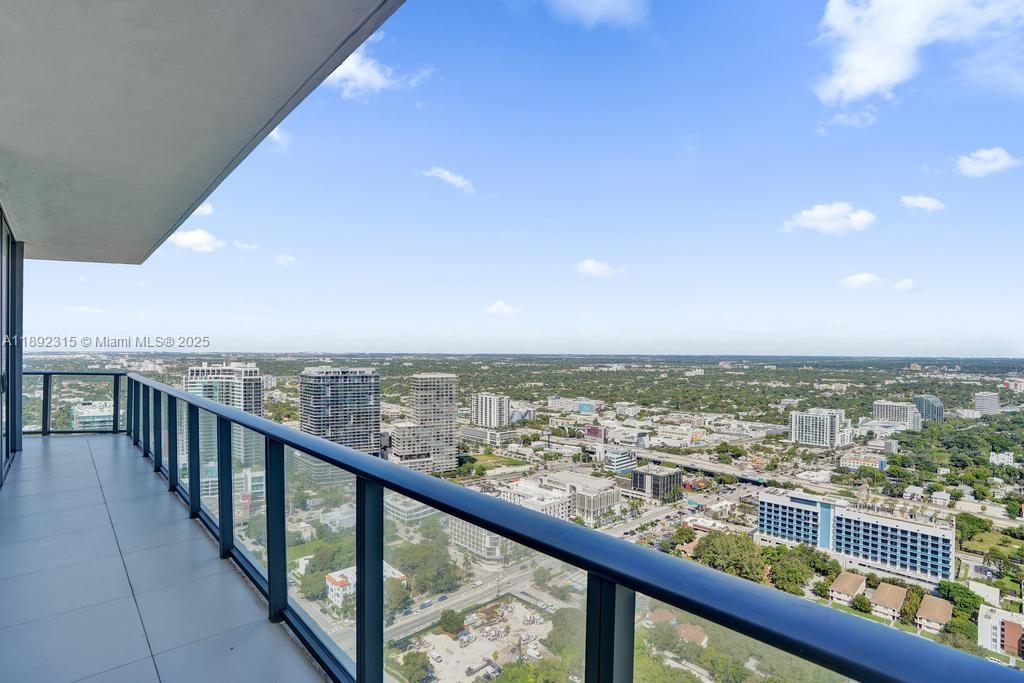 501 NE 31st St #PH4101, Miami FL 33137