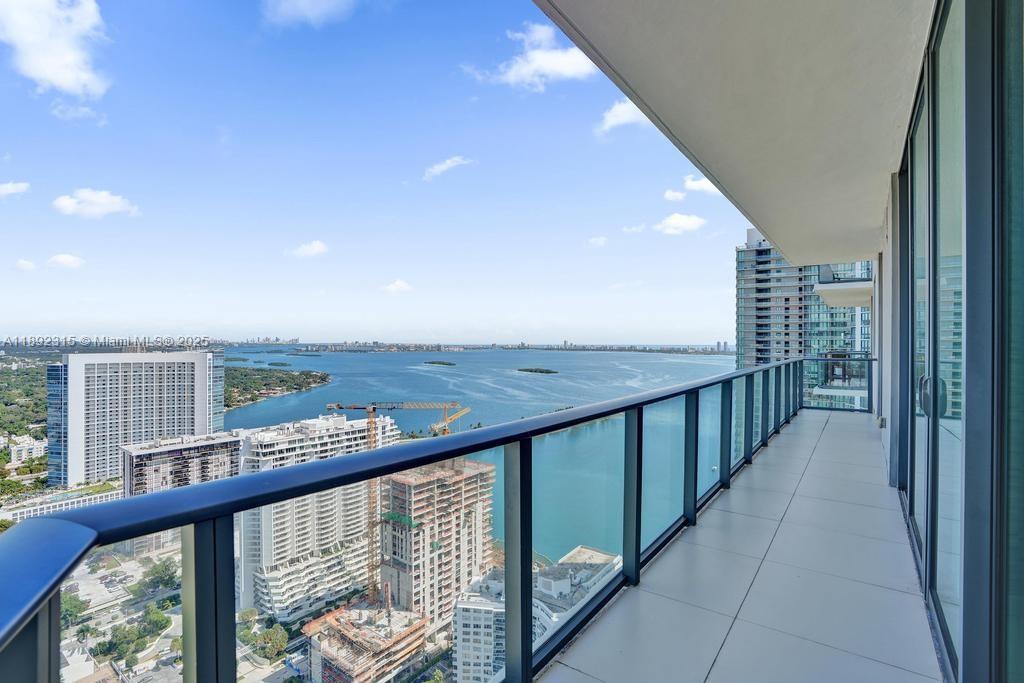 501 NE 31st St #PH4101, Miami FL 33137