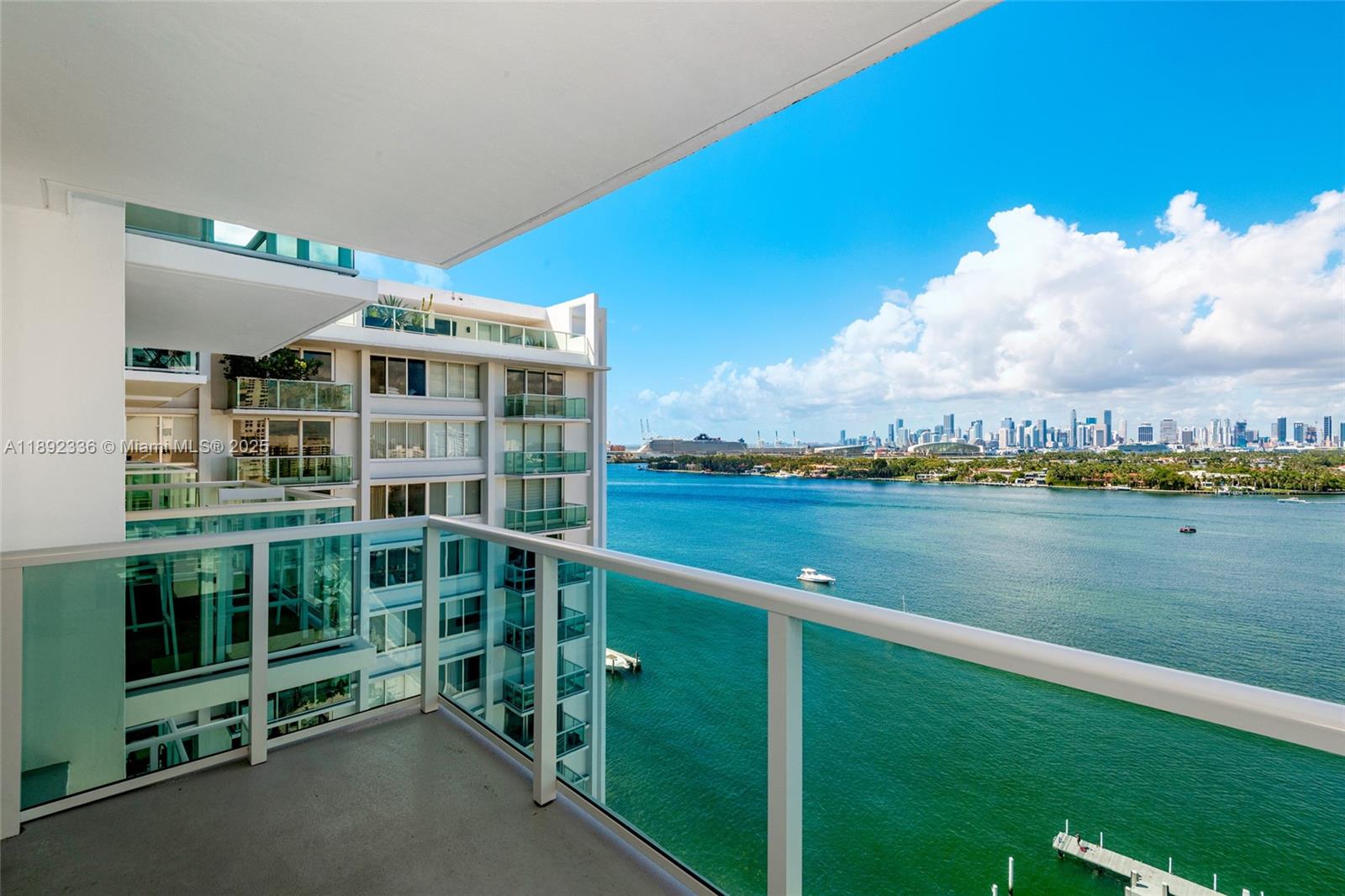 1000 West Ave #1517, Miami Beach FL 33139