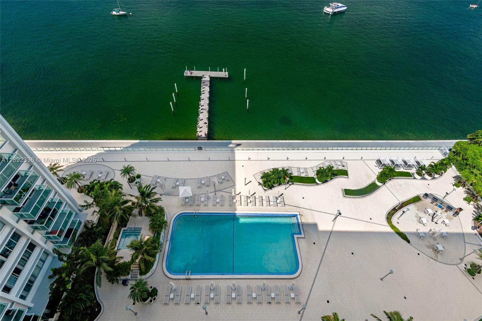1000 West Ave #1517, Miami Beach FL 33139