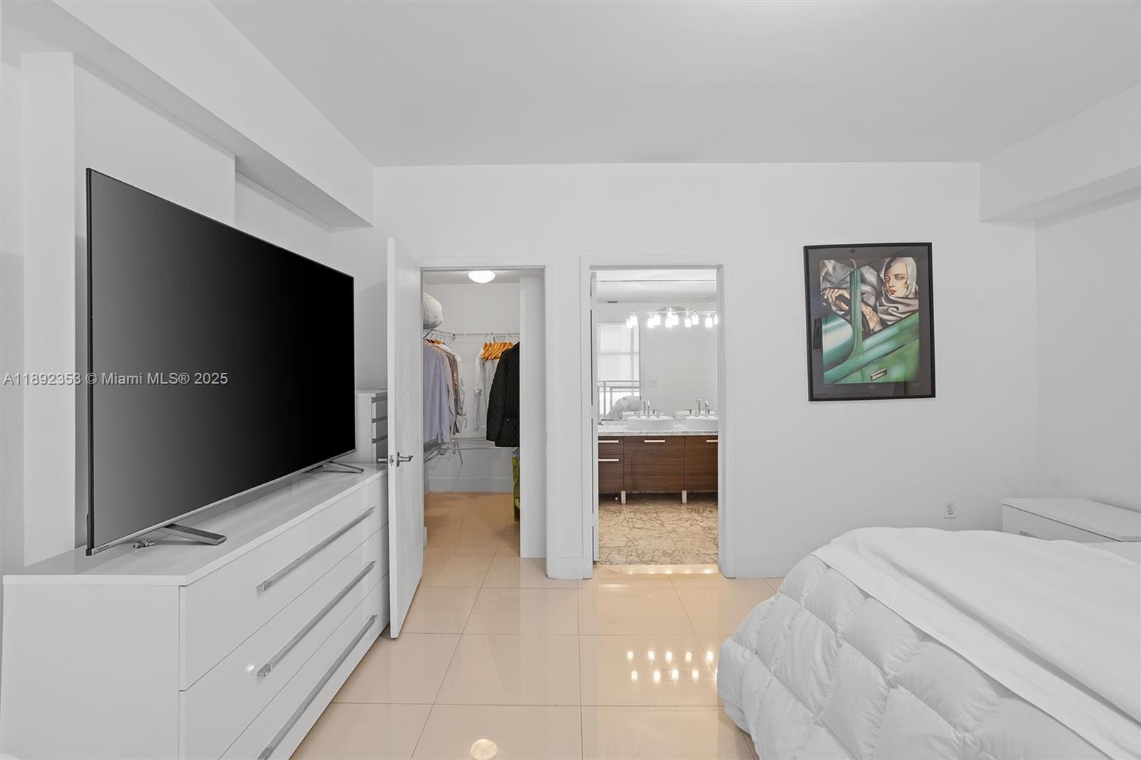 253 NE 2 ST #626, Miami FL 33132