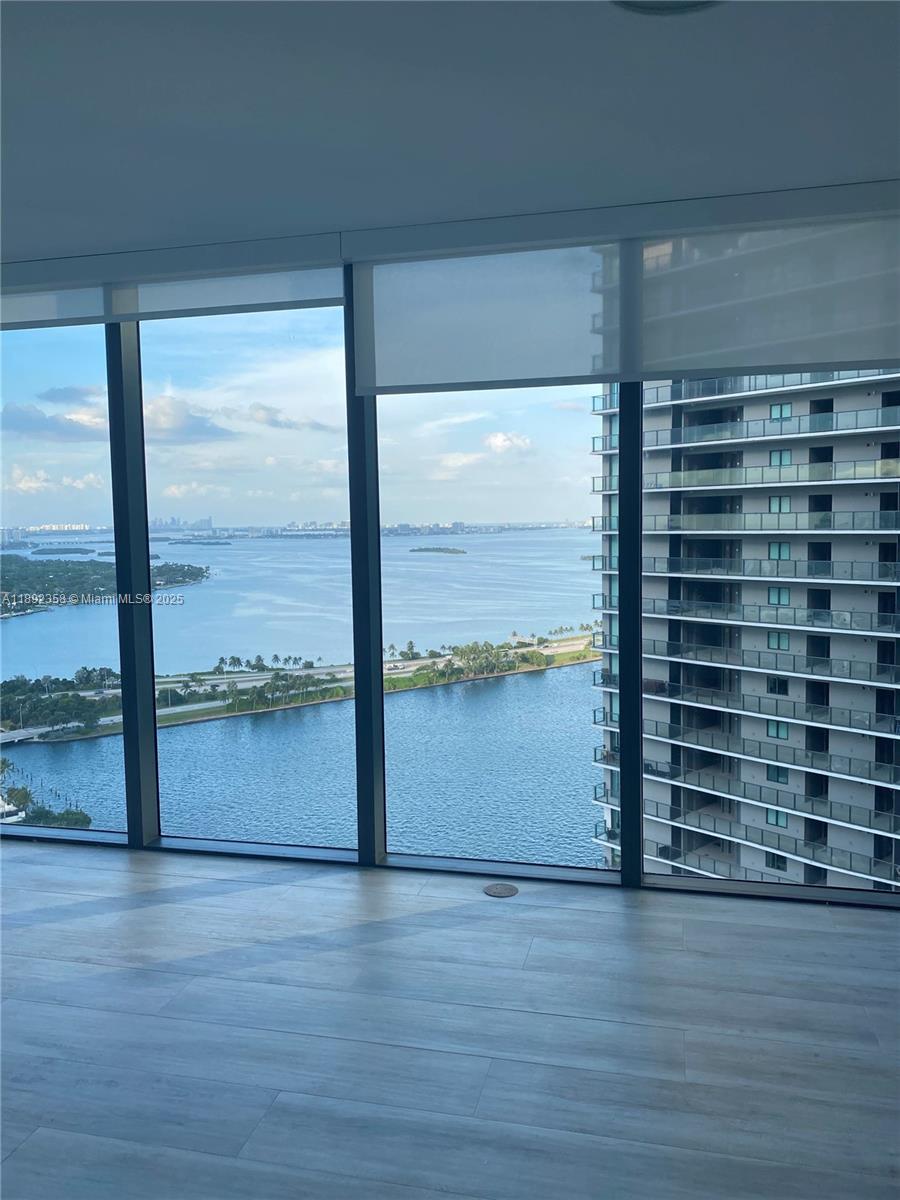 650 NE 32nd St #3108, Miami FL 33137
