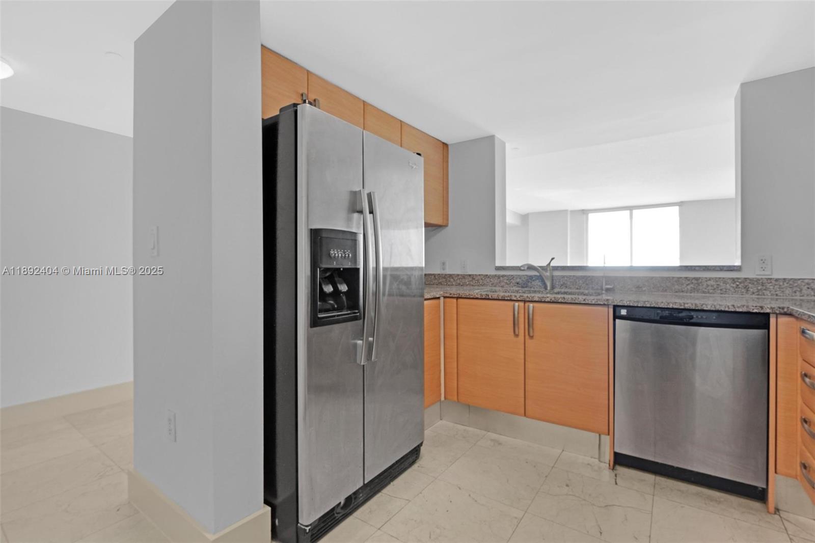 2101 Brickell Ave #1706, Miami FL 33129
