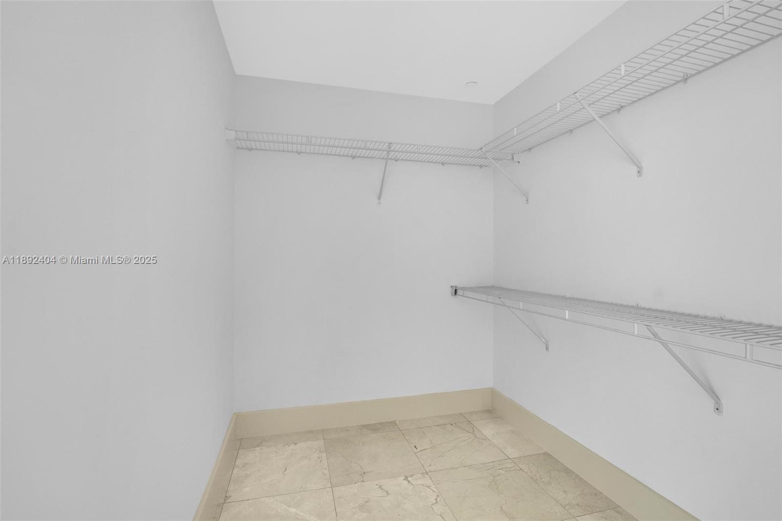 2101 Brickell Ave #1706, Miami FL 33129