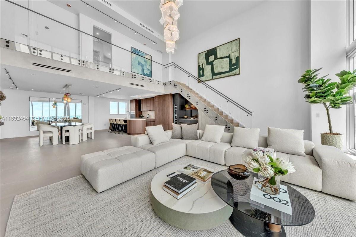 888 Biscayne Blvd #PH 5704, Miami FL 33132