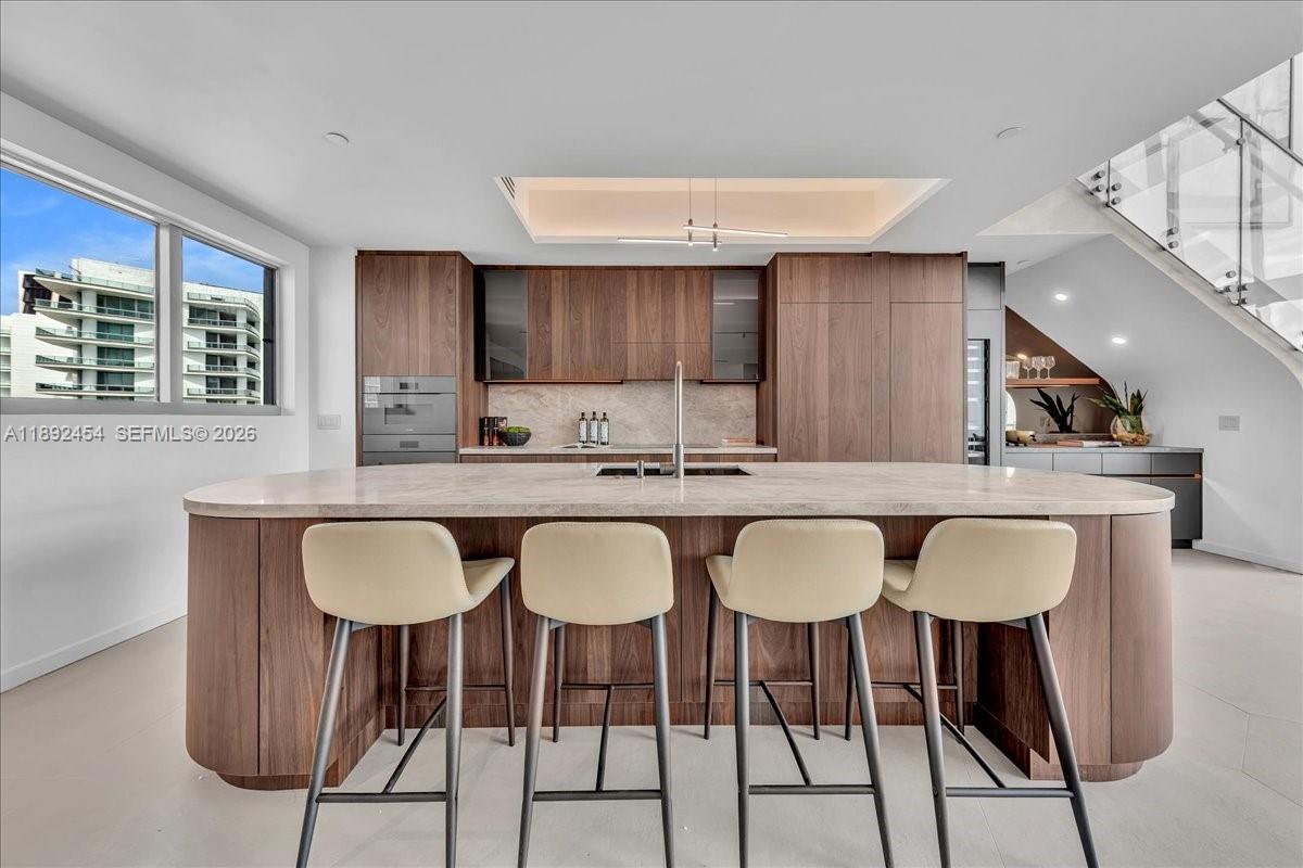 888 Biscayne Blvd #PH 5704, Miami FL 33132