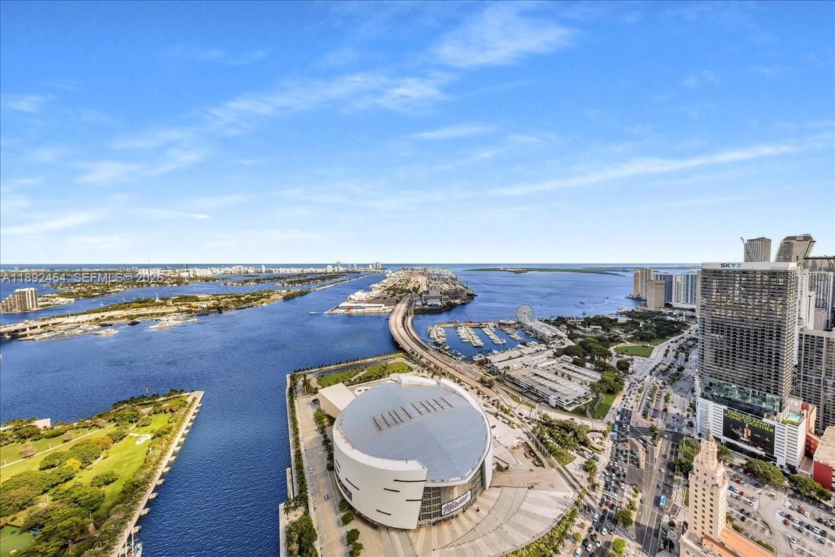 888 Biscayne Blvd #PH 5704, Miami FL 33132