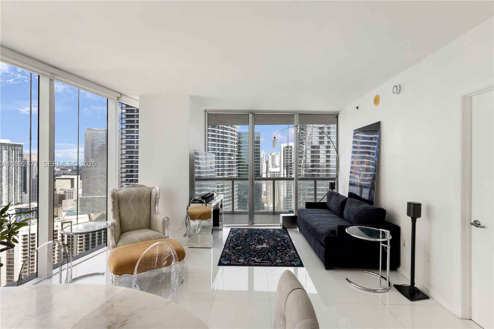 475 Brickell Ave #4015, Miami FL 33131