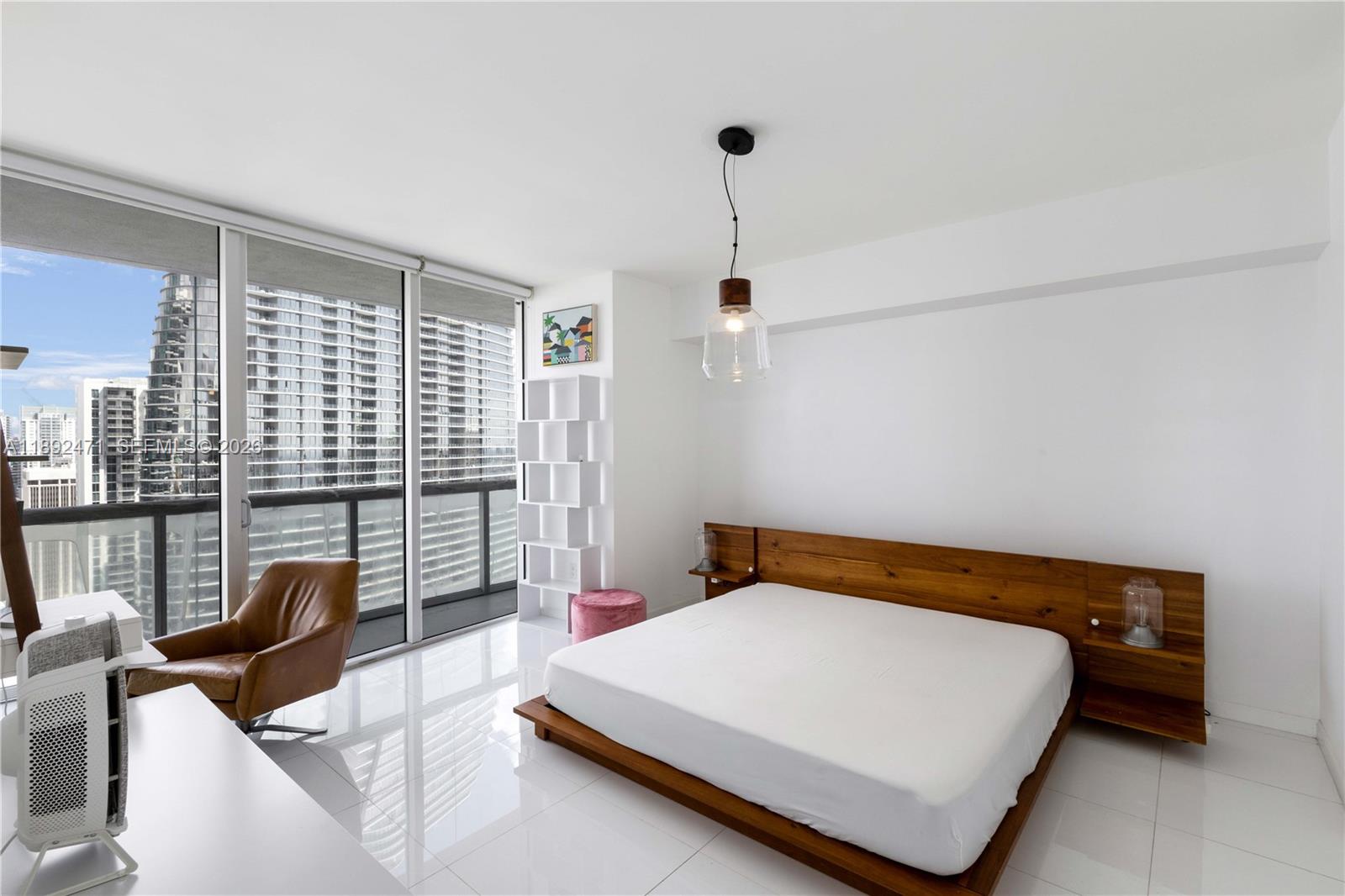 475 Brickell Ave #4015, Miami FL 33131