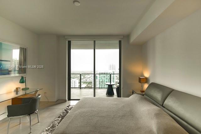 68 SE 6th St #3508, Miami FL 33131