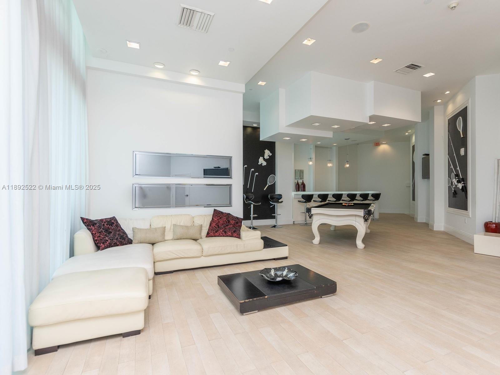 350 S MIAMI AVE #1107, Miami FL 33130