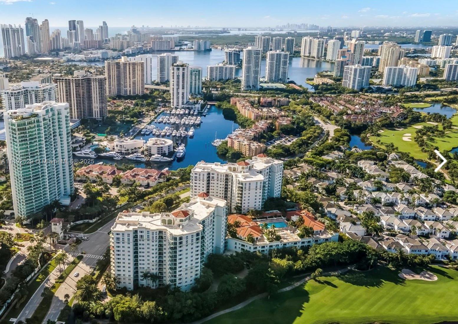 20000 E Country Club Dr #PH01, Aventura FL 33180