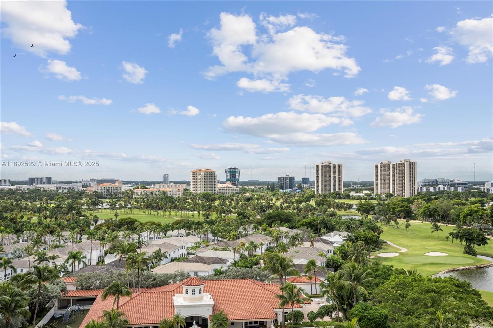 20000 E Country Club Dr #PH01, Aventura FL 33180