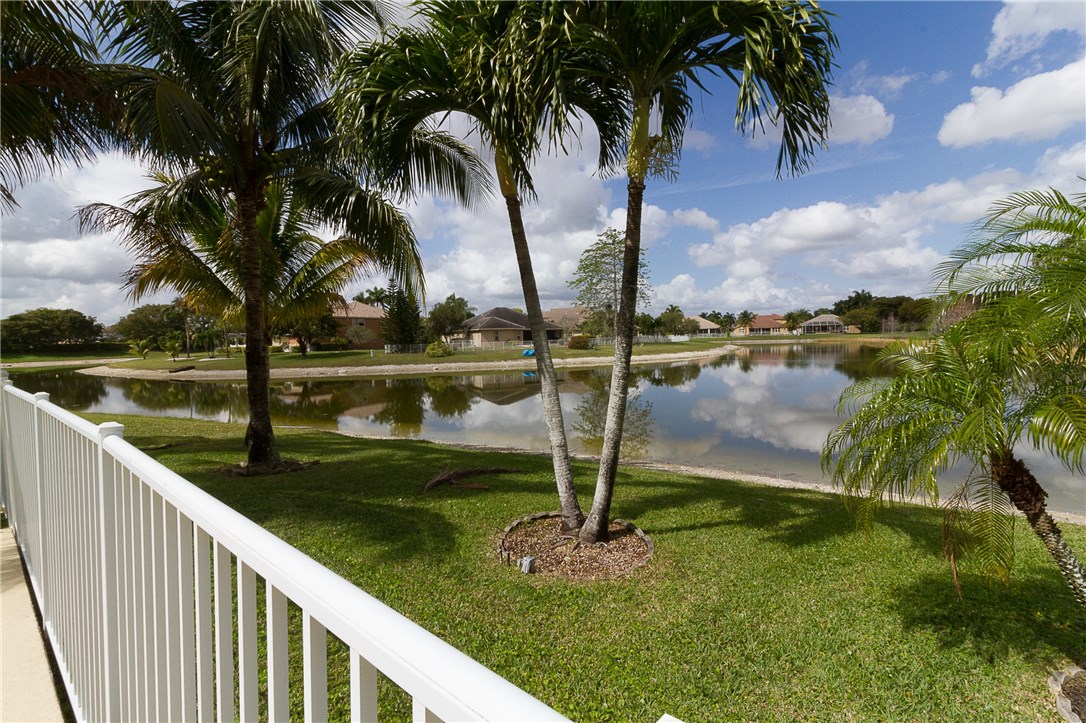 2000 Metropica Way #2001, Sunrise FL 33323