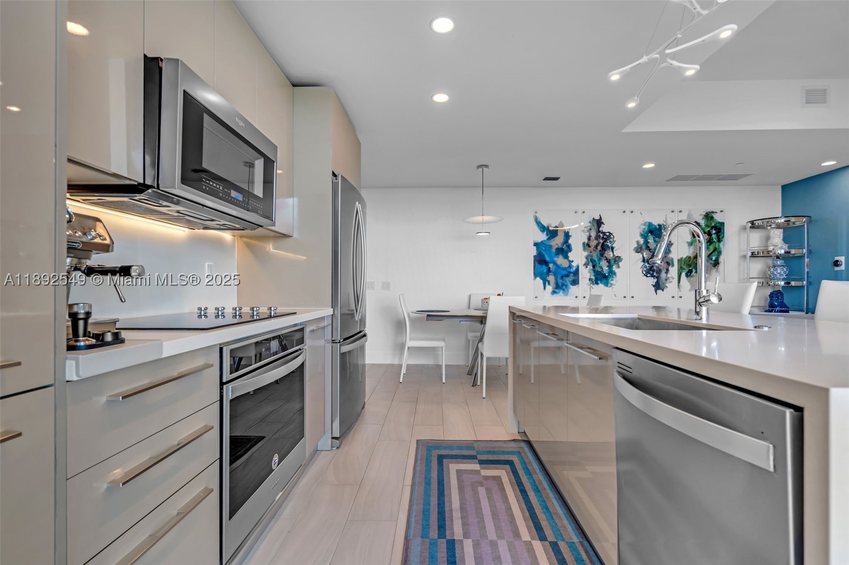 2000 Metropica Way #2001, Sunrise FL 33323