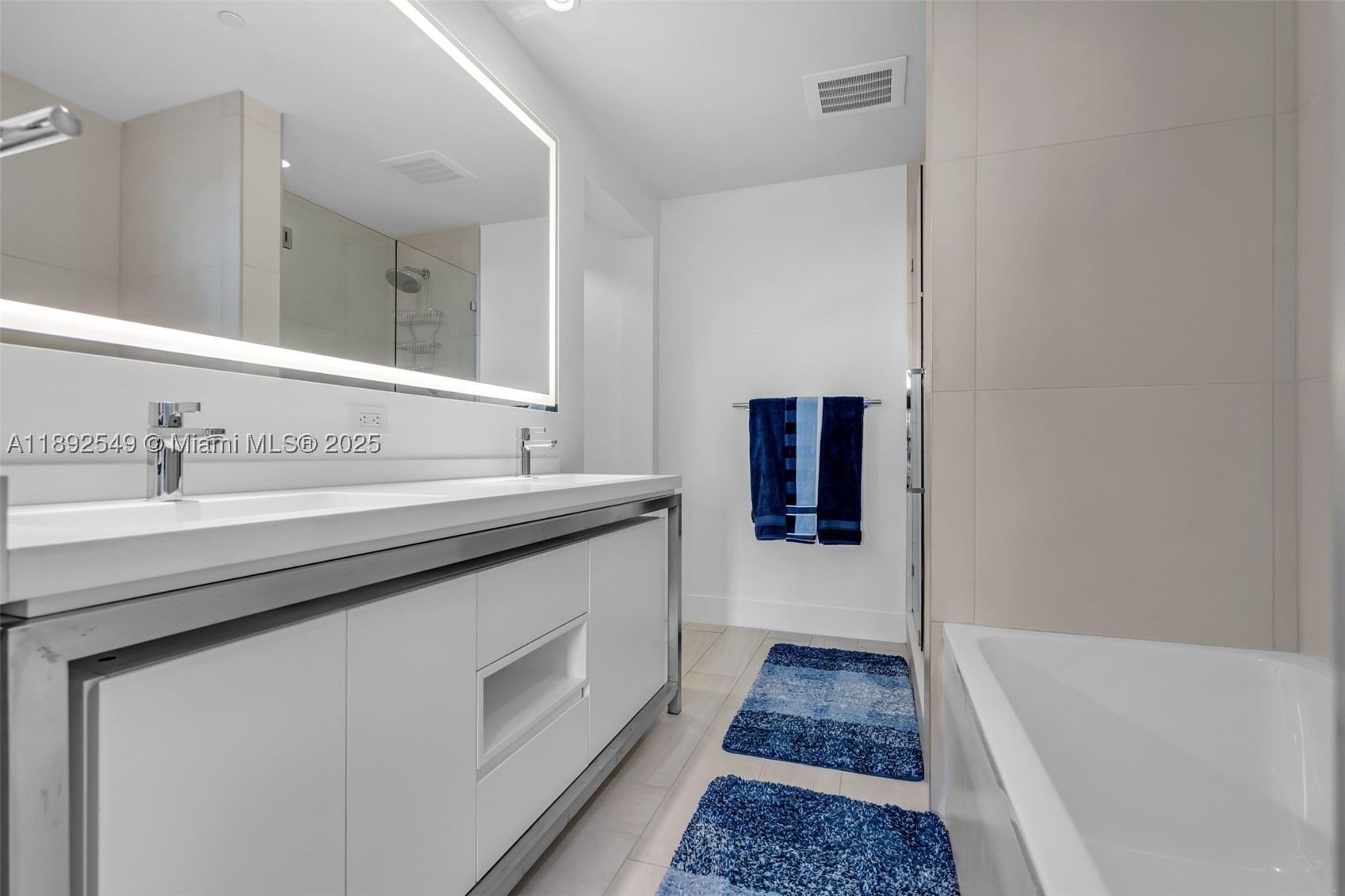 2000 Metropica Way #2001, Sunrise FL 33323