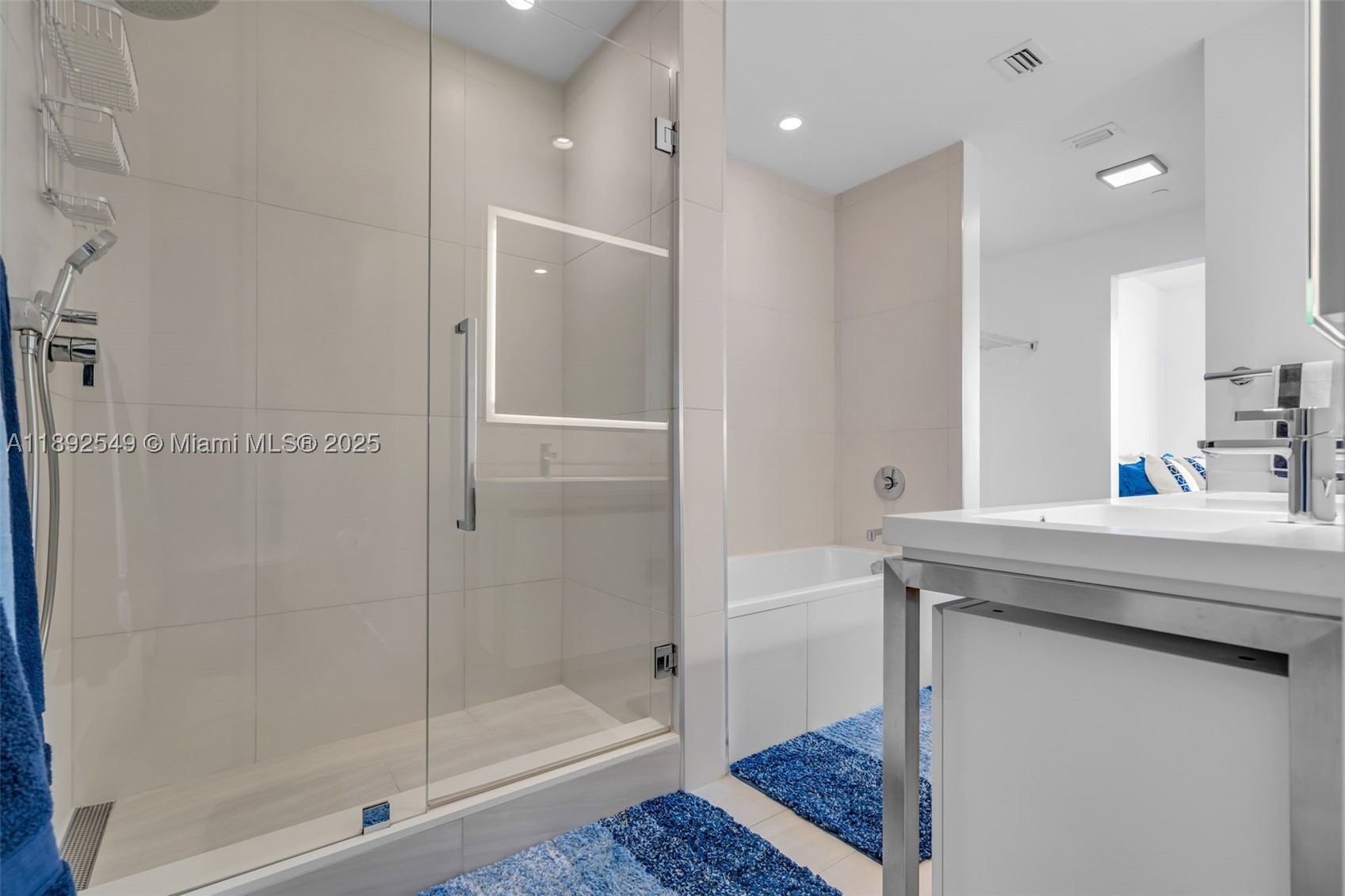 2000 Metropica Way #2001, Sunrise FL 33323