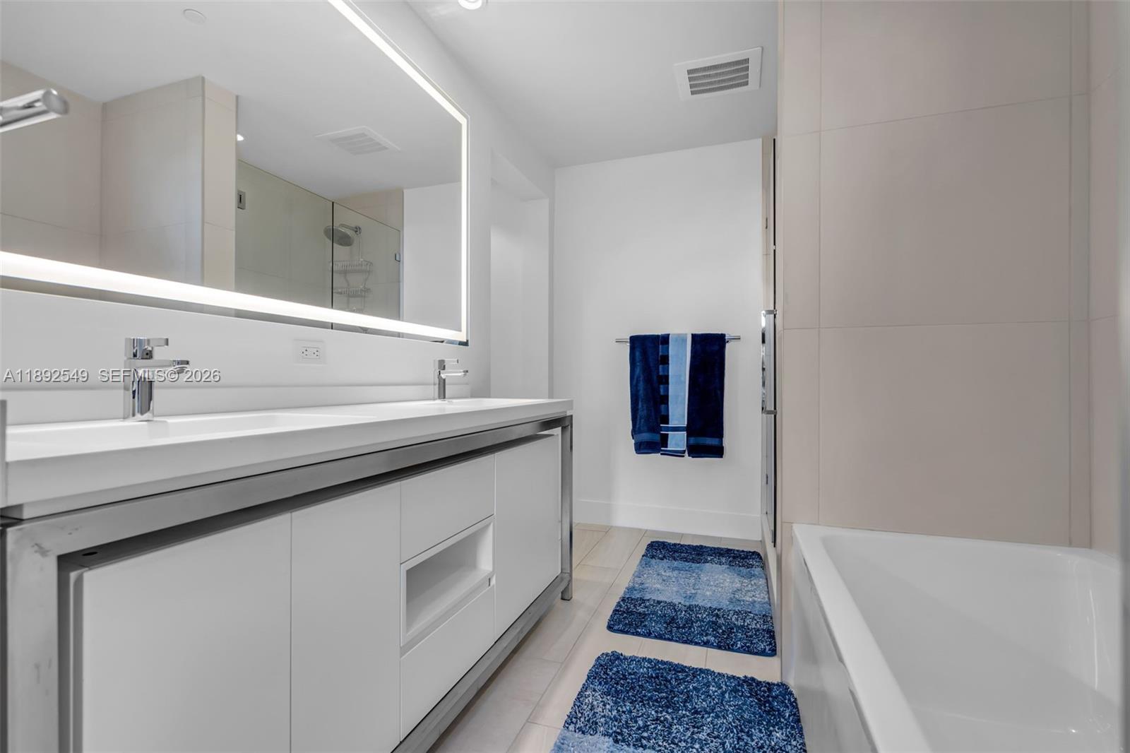 2000 Metropica Way #2001, Sunrise FL 33323