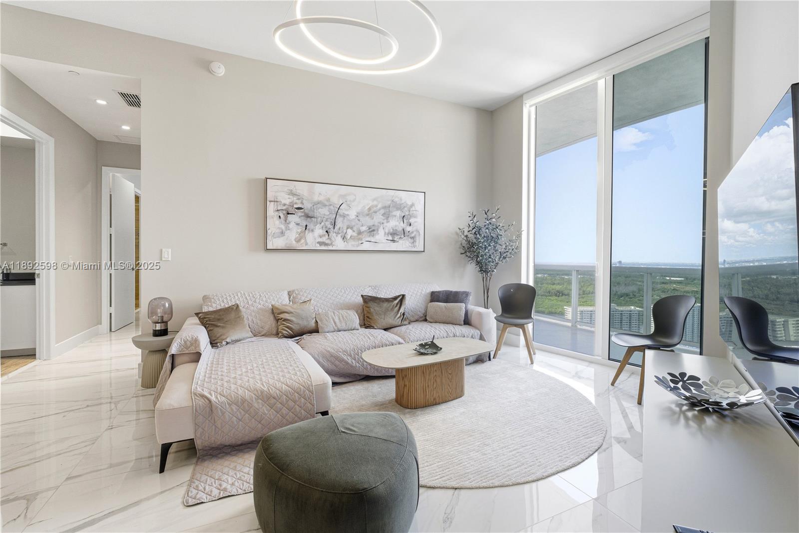 16001 Collins Ave #3705, Sunny Isles Beach FL 33160