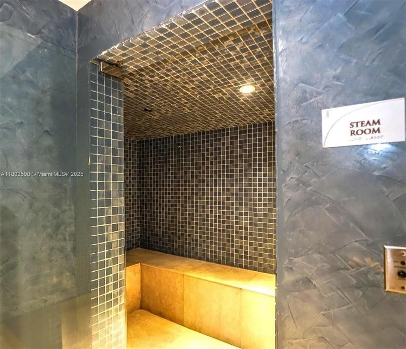 16001 Collins Ave #3705, Sunny Isles Beach FL 33160