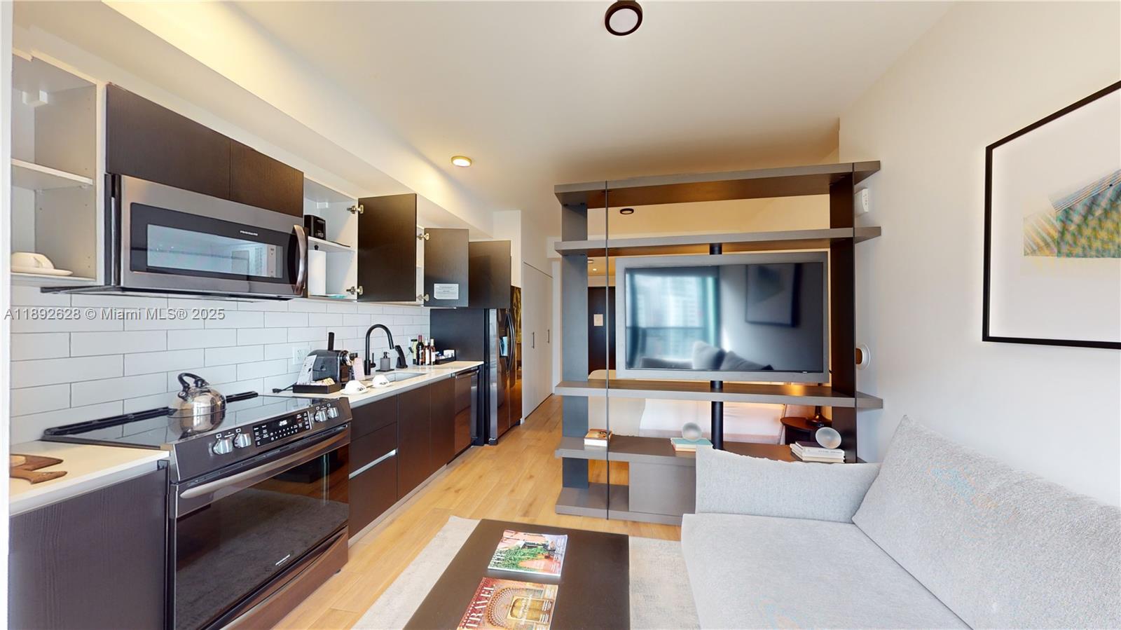 398 NE 5th #2016, Miami FL 33132