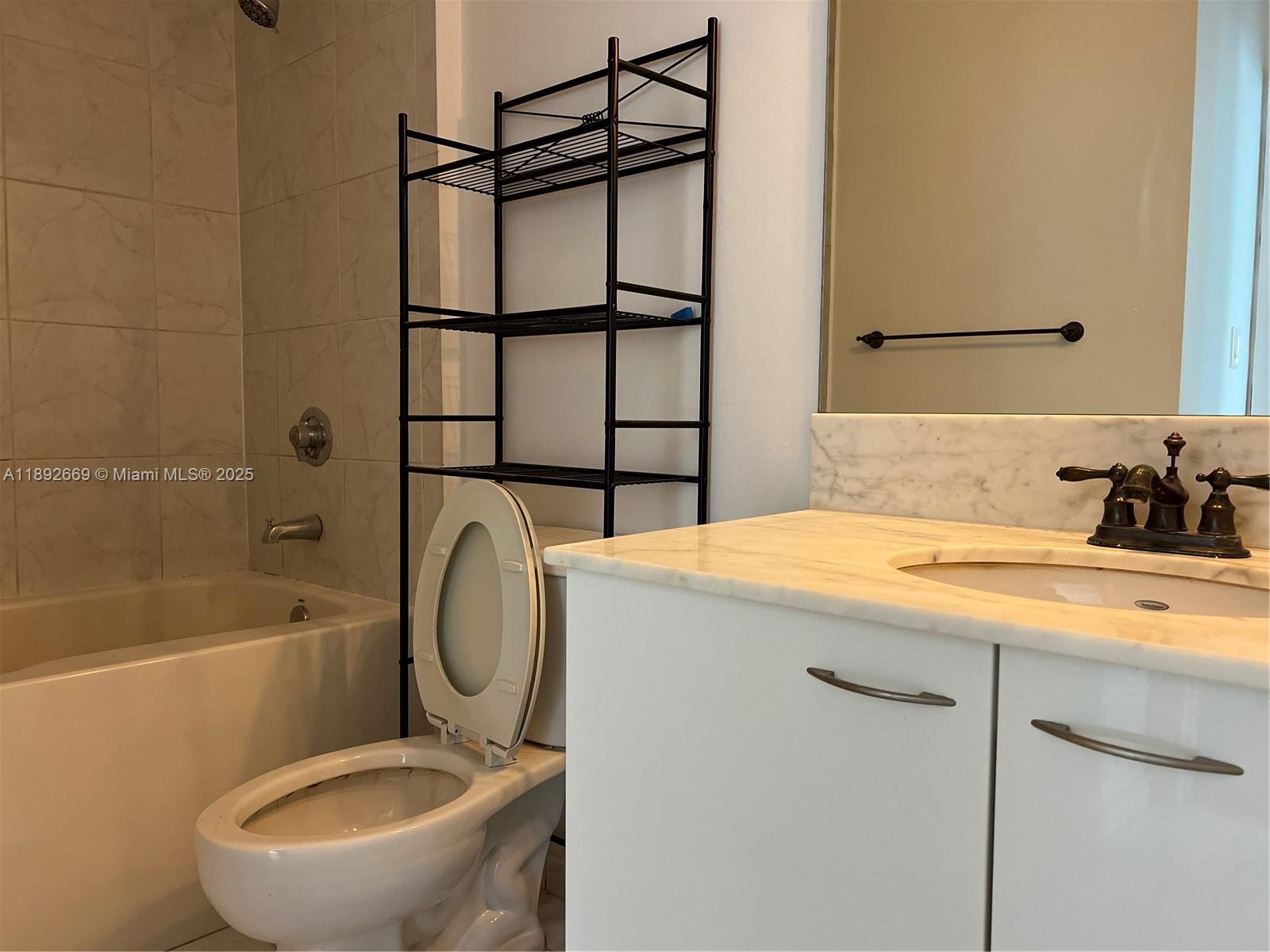 133 NE 2nd Ave #1205, Miami FL 33132