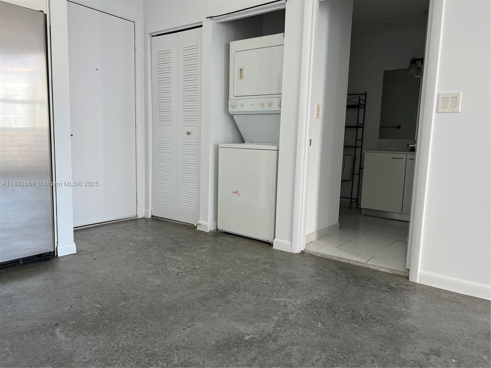 133 NE 2nd Ave #1205, Miami FL 33132