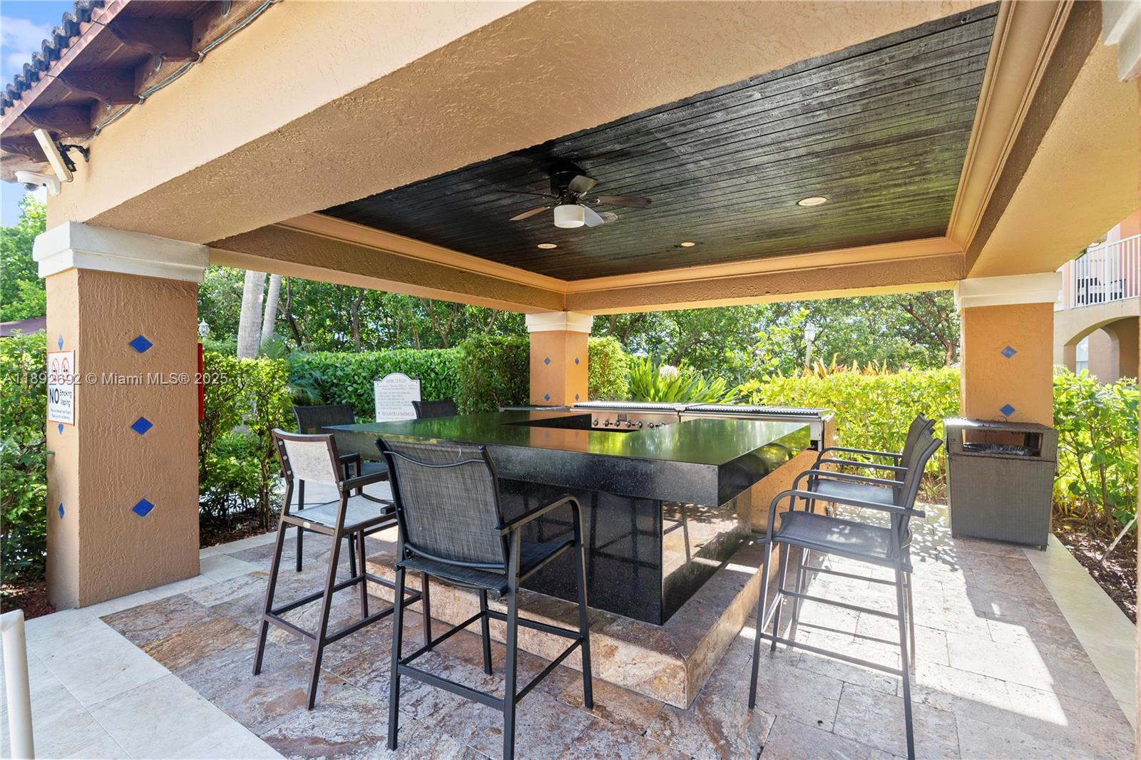 19655 E Country Club Dr #6-501, Aventura FL 33180