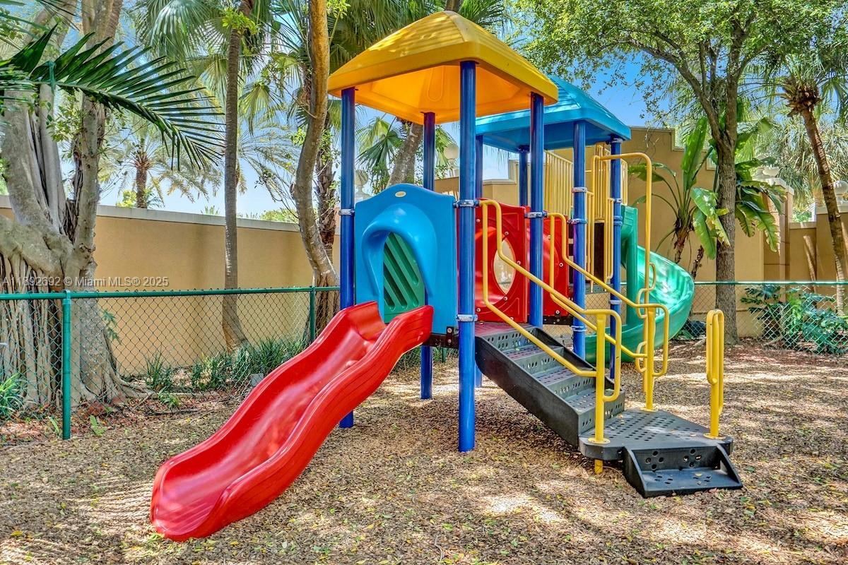 19655 E Country Club Dr #6-501, Aventura FL 33180