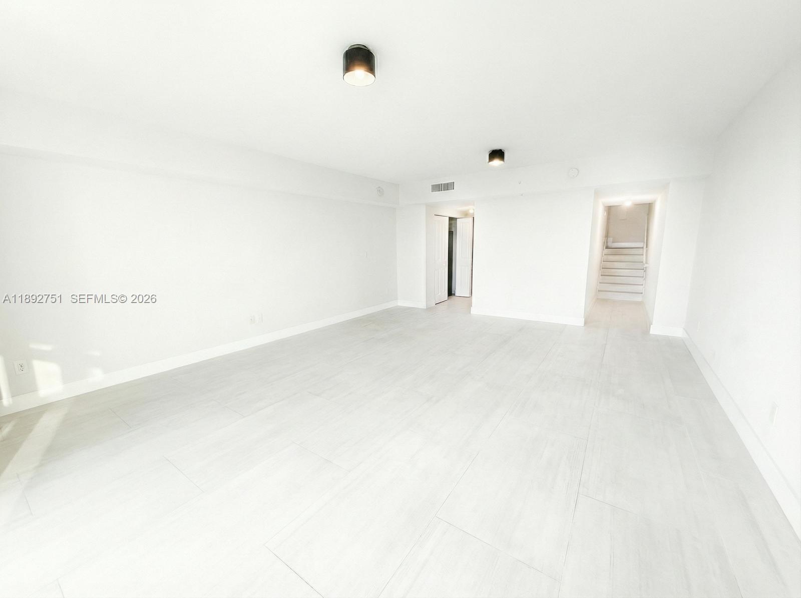 400 Sunny Isles Blvd #1621, Sunny Isles Beach FL 33160