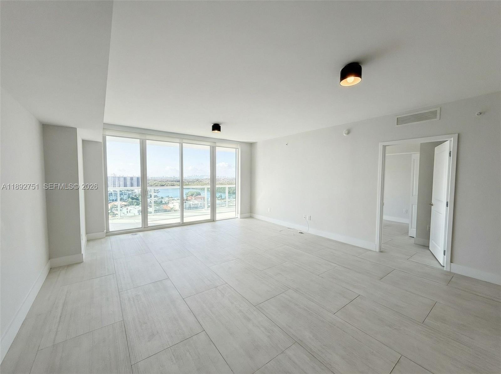 400 Sunny Isles Blvd #1621, Sunny Isles Beach FL 33160