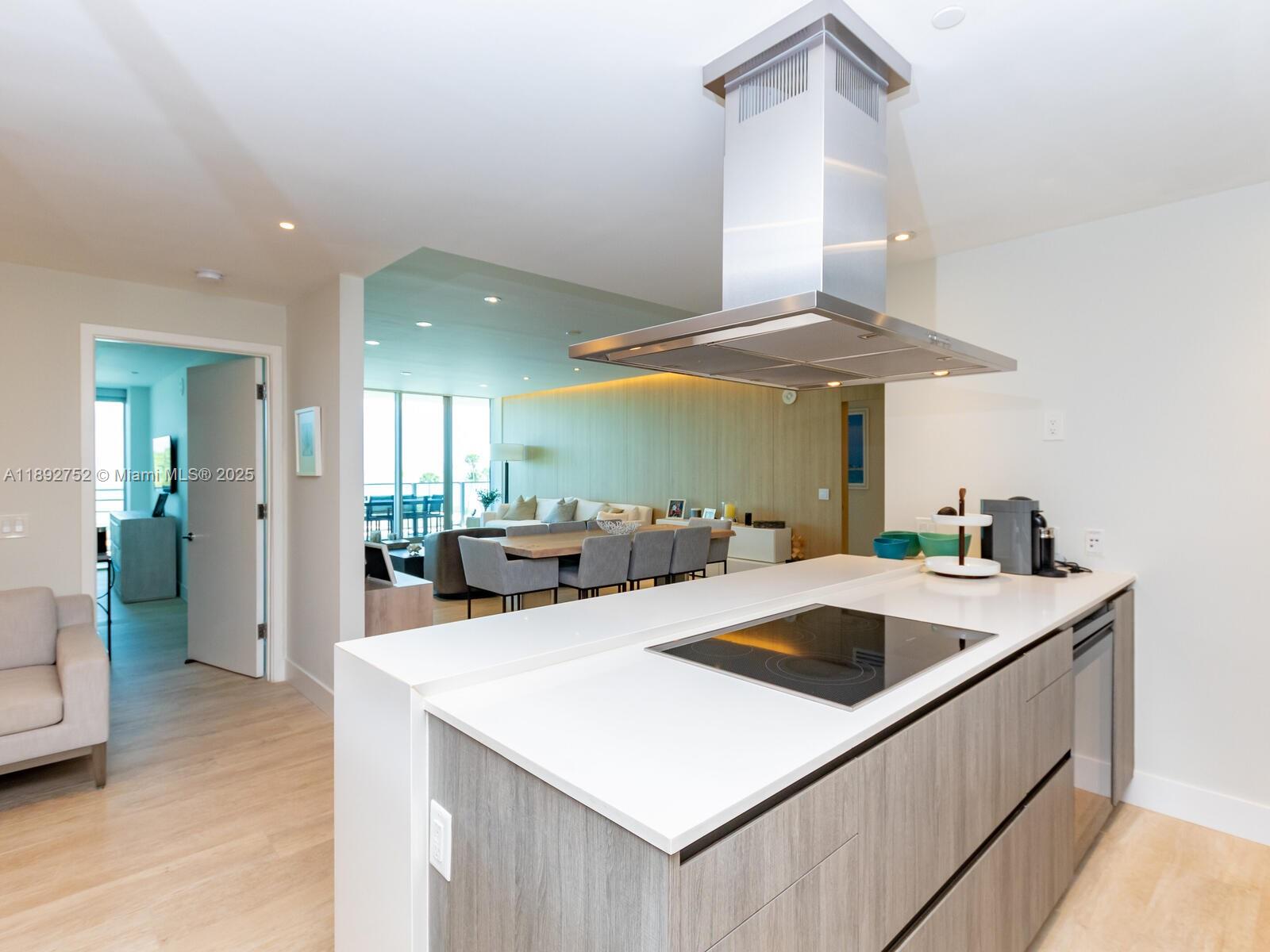360 Ocean Dr #304S, Key Biscayne FL 33149