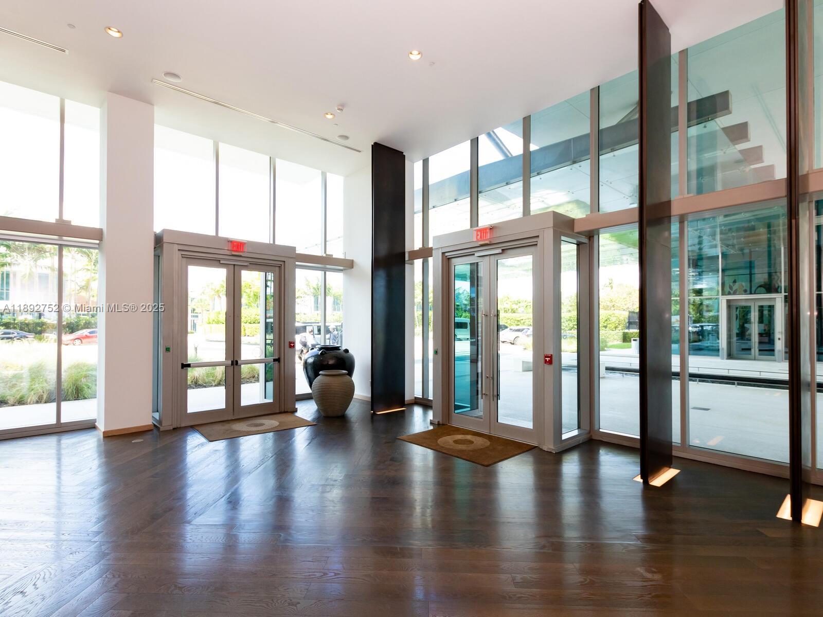 360 Ocean Dr #304S, Key Biscayne FL 33149