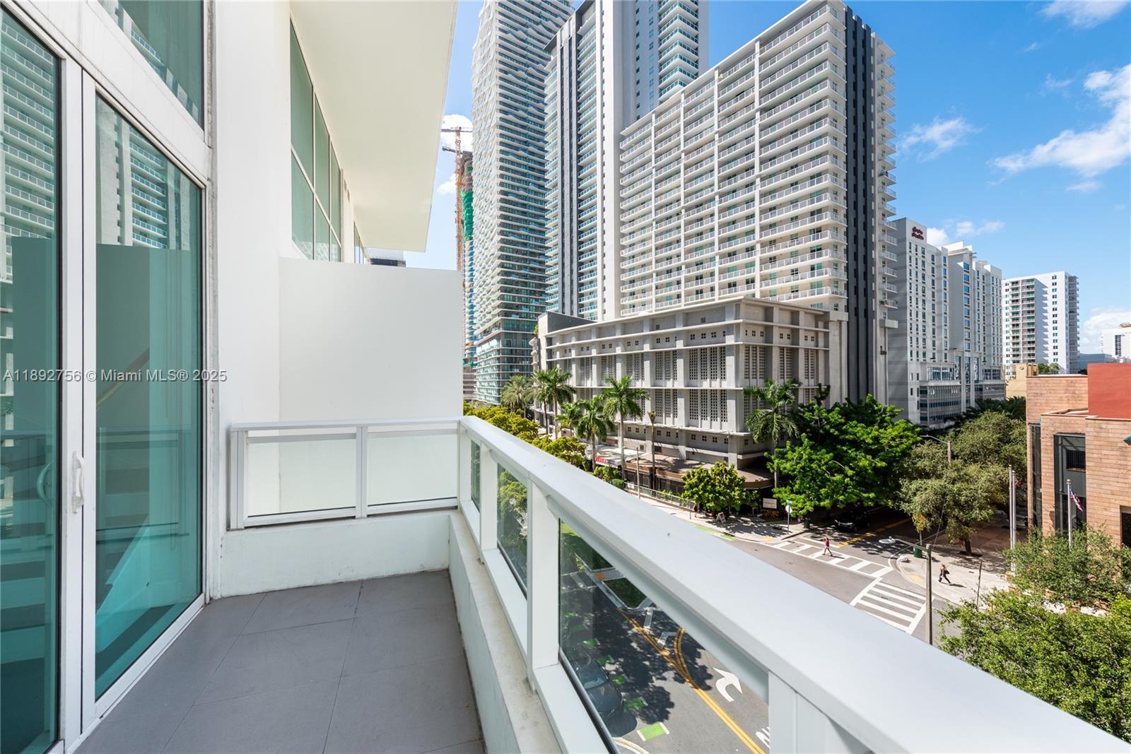 1080 Brickell Ave #509, Miami FL 33131