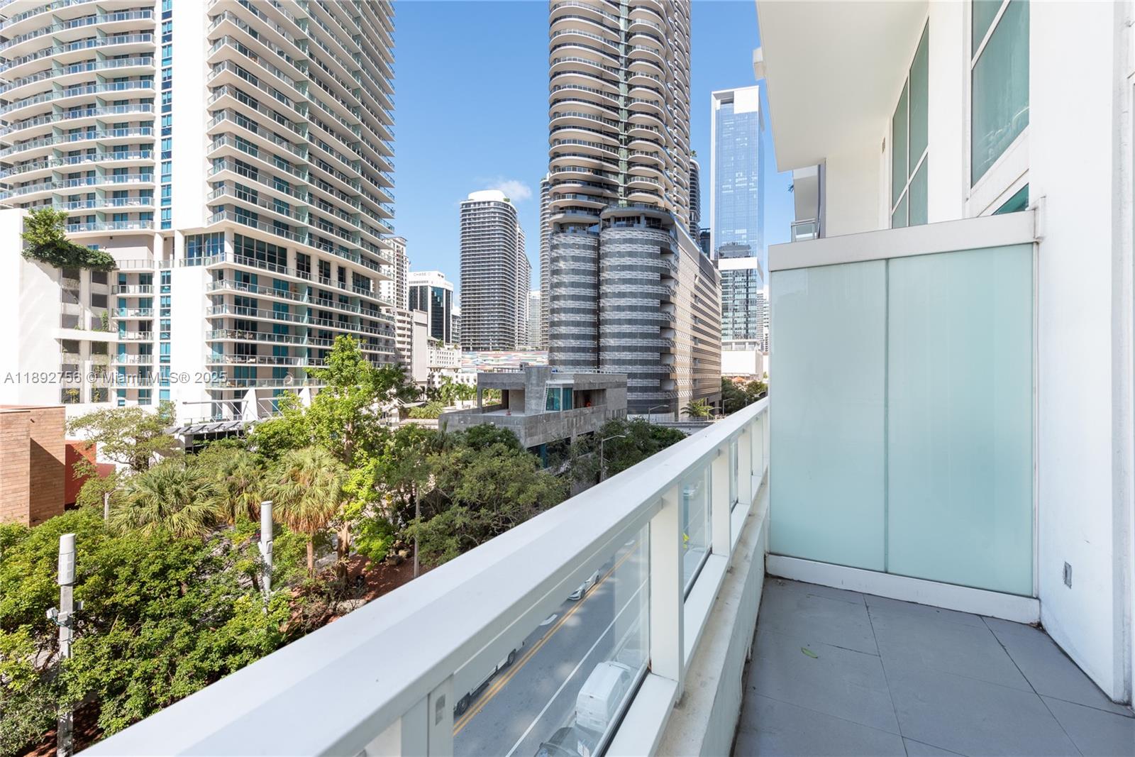 1080 Brickell Ave #509, Miami FL 33131