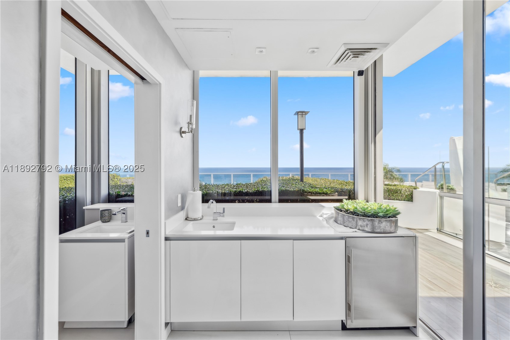 2200 N Ocean Blvd #S2301, Fort Lauderdale FL 33305