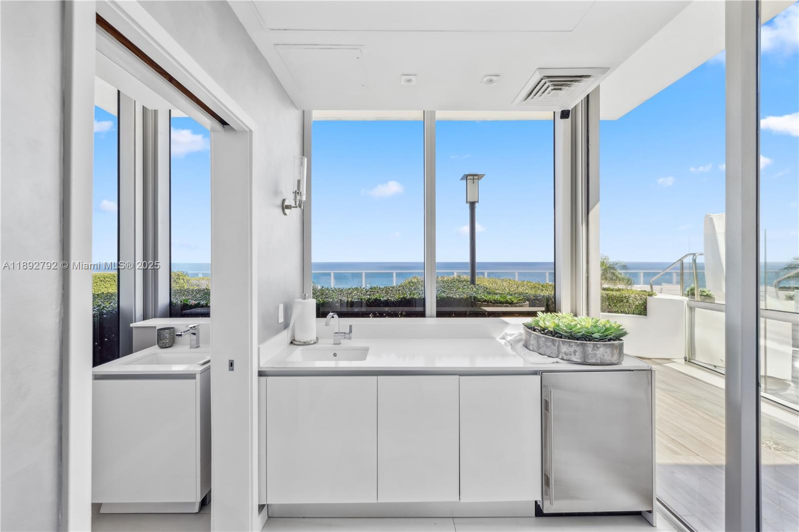 2200 N Ocean Blvd #S2301, Fort Lauderdale FL 33305