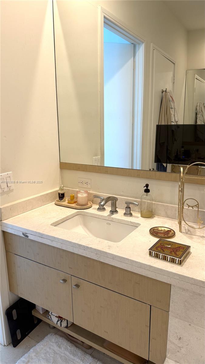 900 Brickell Key Blvd #2602, Miami FL 33131