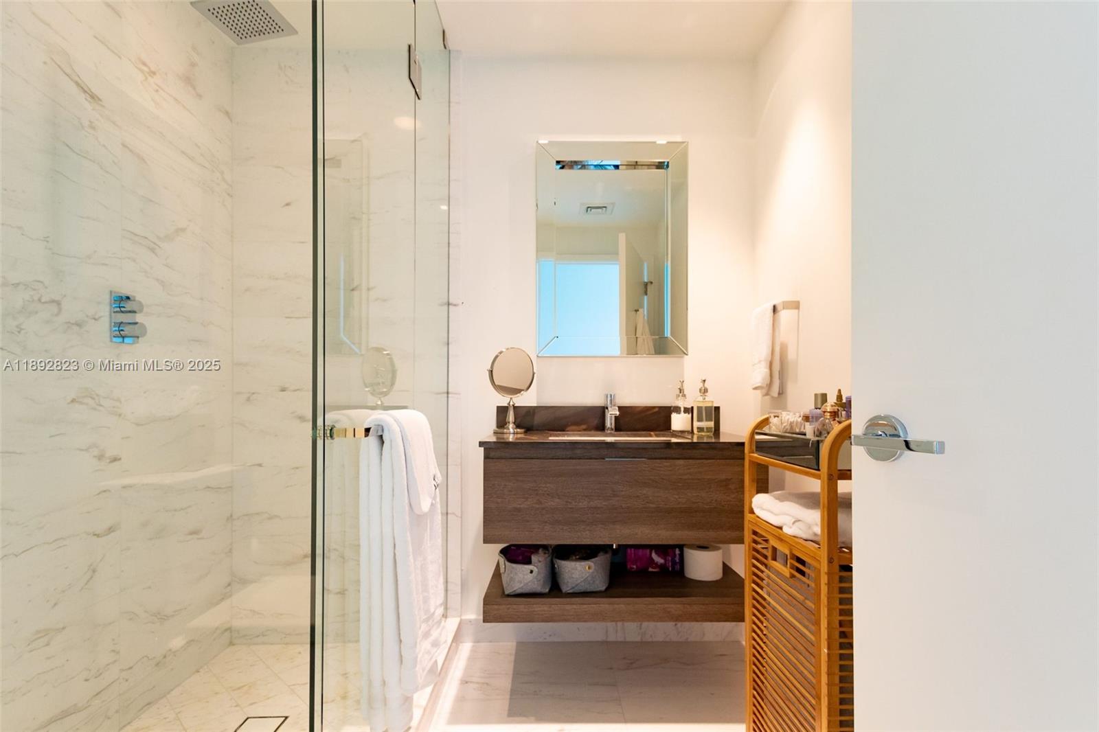 360 Ocean Dr #606S, Key Biscayne FL 33149