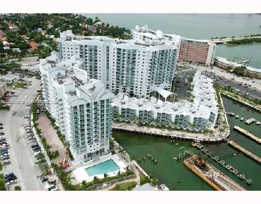 7900 Harbor Island Dr #822, North Bay Village FL 33141